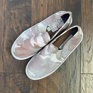 Steve Madden Slip-On Sneakers